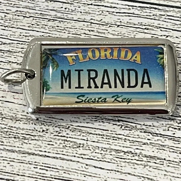 Siesta Key Florida “Miranda” License Plate Pendant/keychain - Picture 2 of 3
